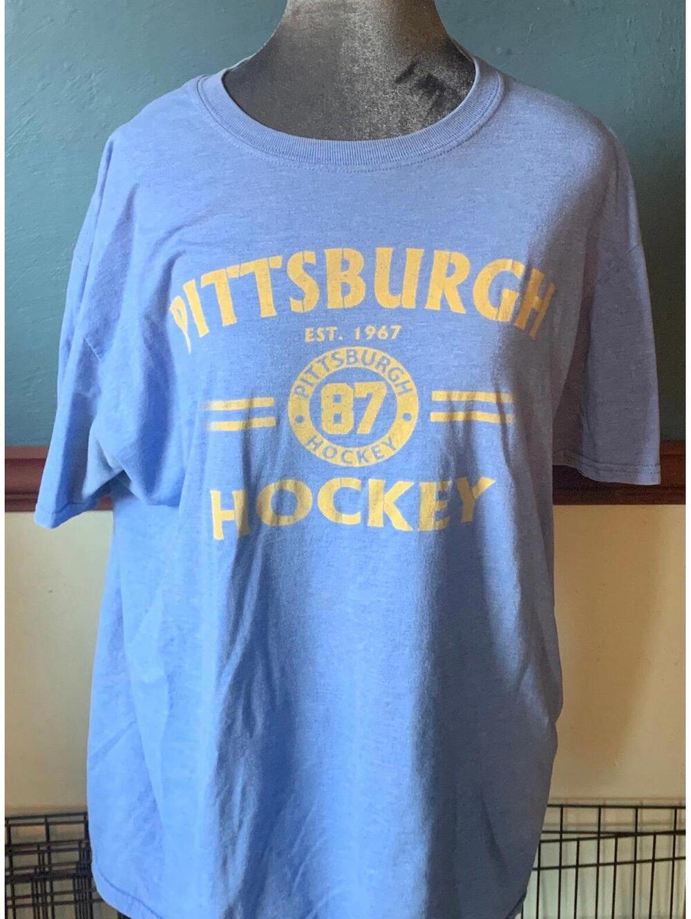 XL indigo blue Pittsburgh hockey Tee
